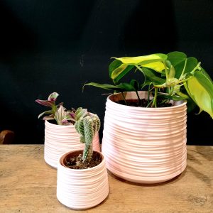 Studio No16 Pastel Pink Ripple pot
